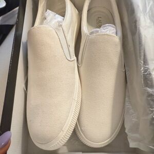 Dusty never worn Reposh- 
Lauren Ralph Lauren Cream Slip-On Flats